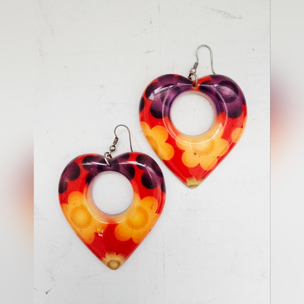 Heart-Shaped Floral psychedelic Earrings - Multicolor